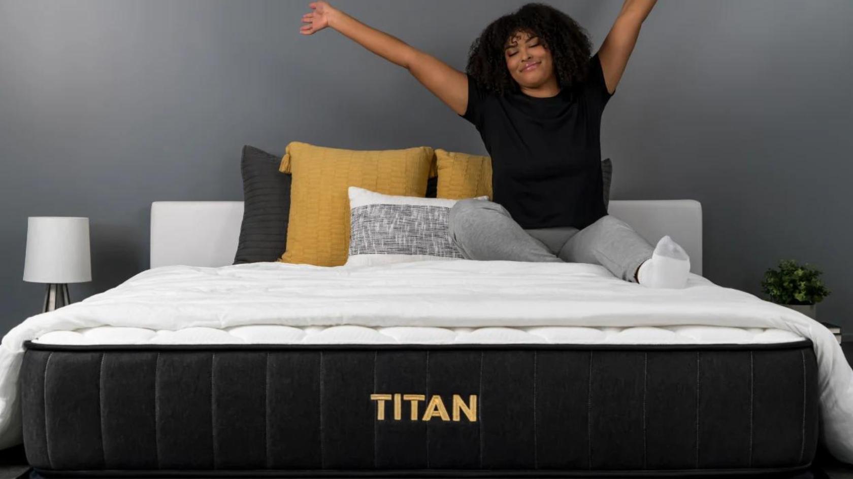 Titan Plus Luxe