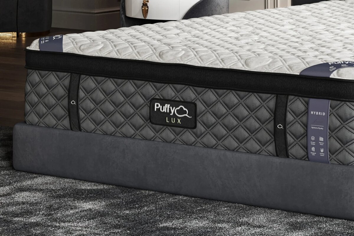 A close up of the Puffy Lux mattress.