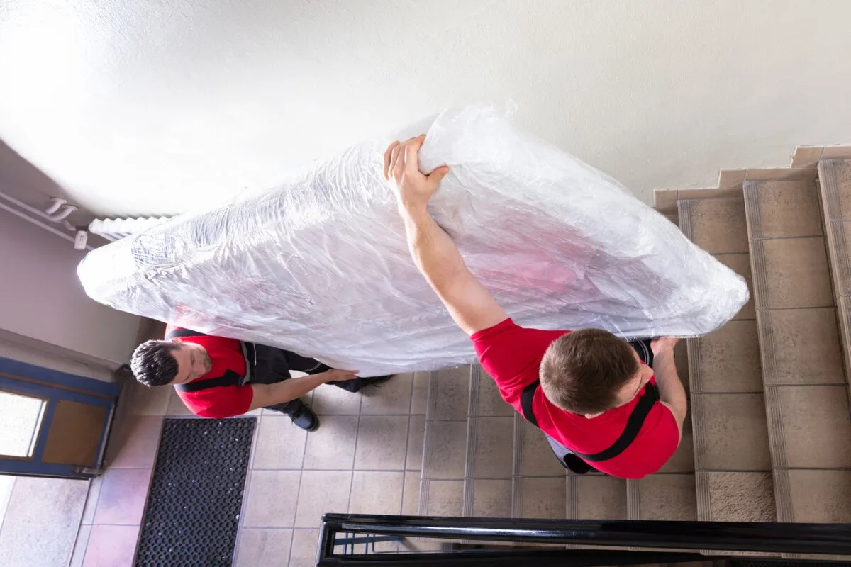 How Much Does a King Size Mattress Weigh? how much does a king size mattress weigh