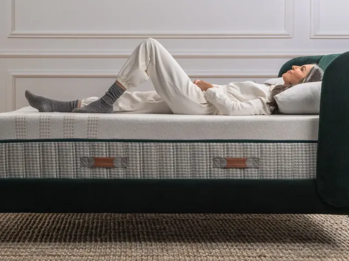 Leesa Reserve Hybrid Mattress - Image 5