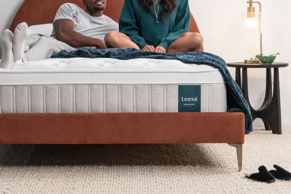 Helix Twilight Luxe Mattress Alternative Leesa Sapira Chill Hybrid Mattress