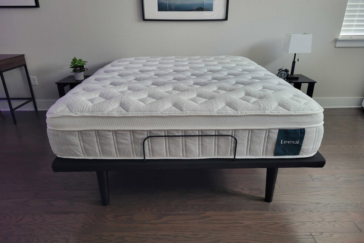 leesa sapira chill hybrid mattress on a black platform bed in a modern bedroom