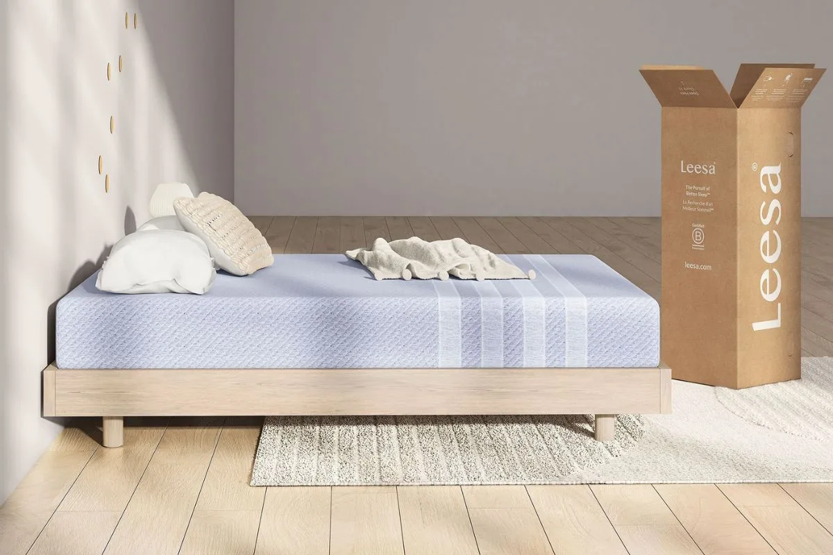 The Leesa Studio mattress with the delivery box.