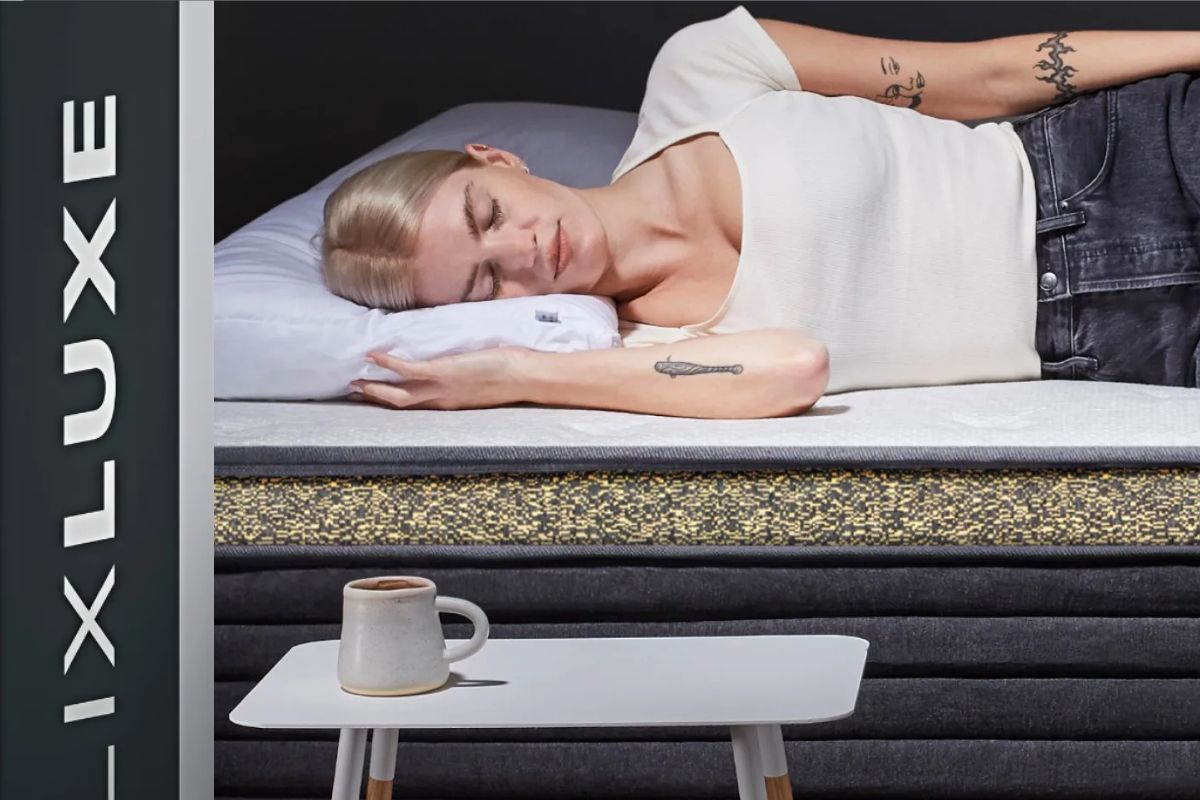Side sleeper on Helix Dawn Luxe mattress showing pressure relief and real-world comfort feedback