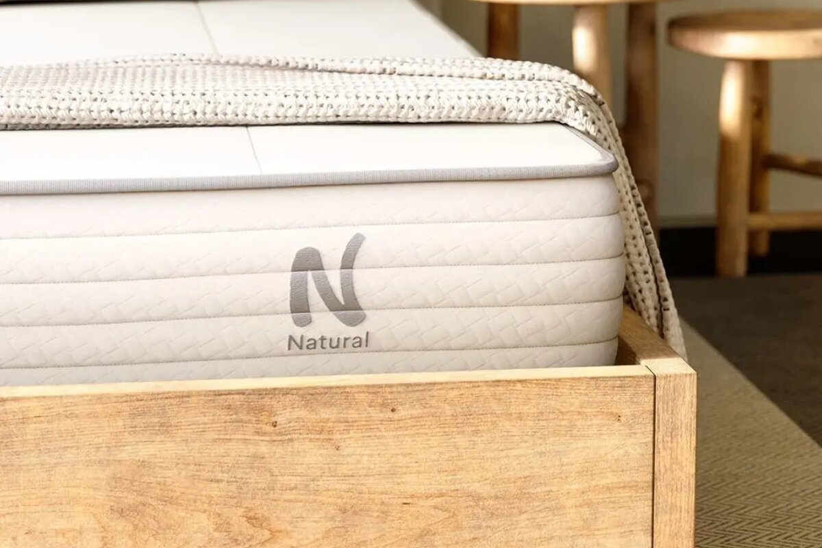 A close up of the Nolah Natural 11".