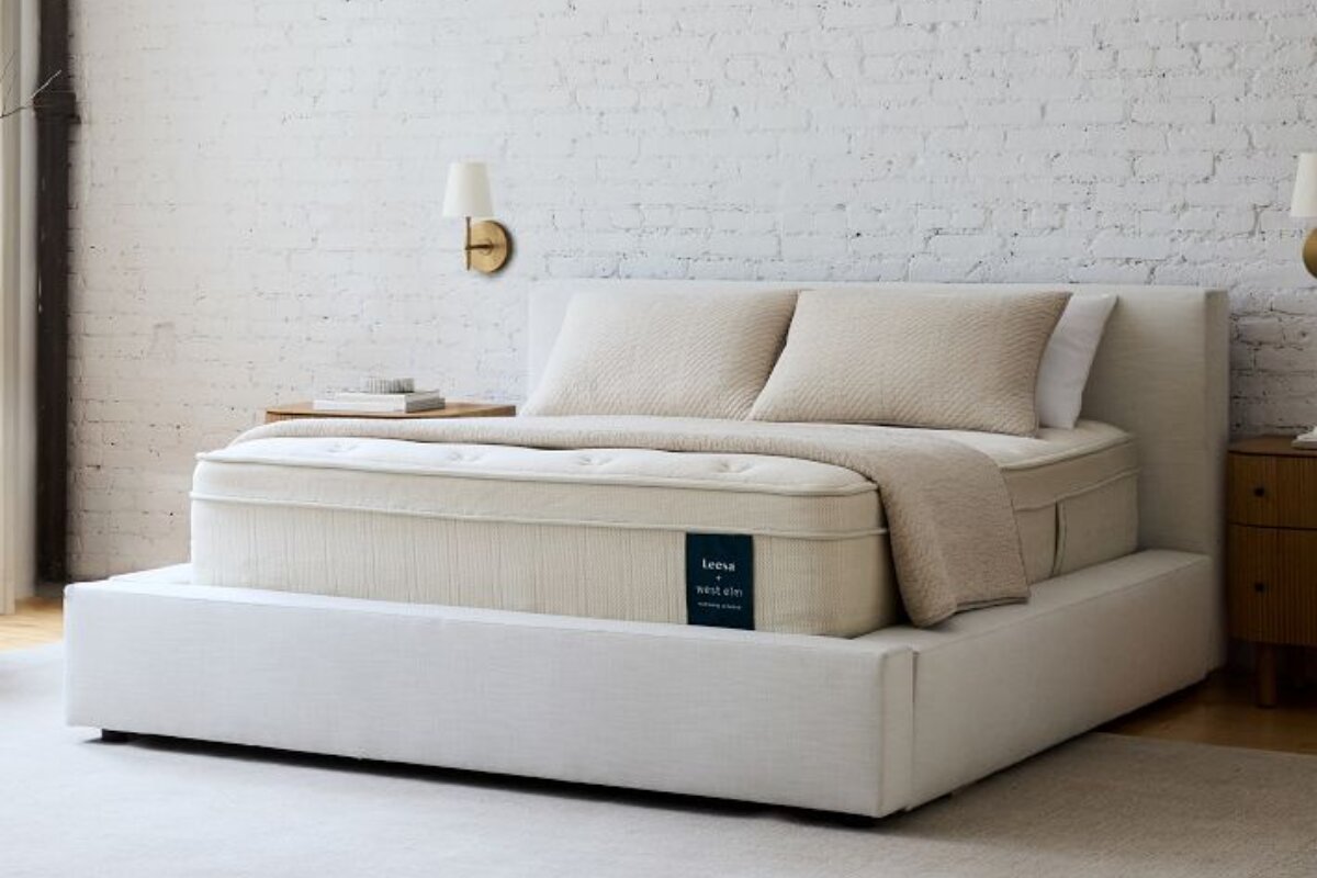 The Leesa Natural Hybrid Mattress in a bedroom.