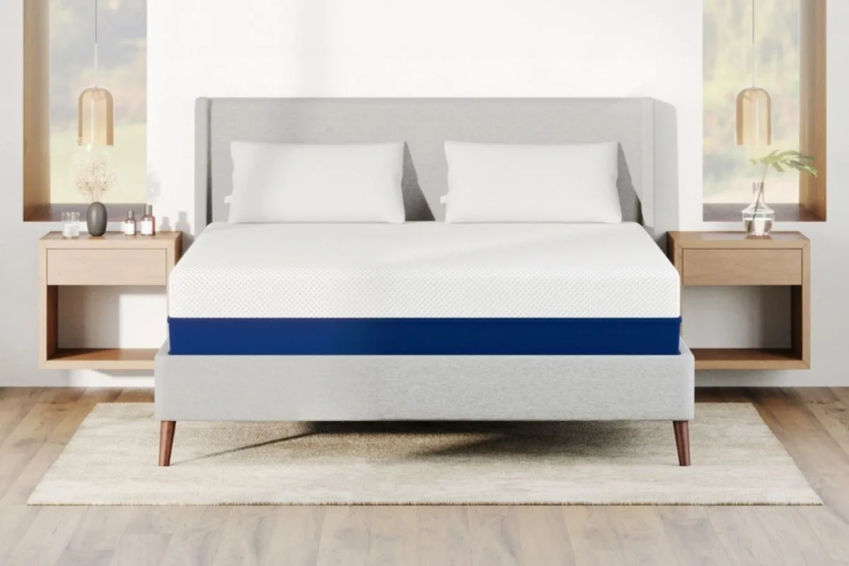 Diabetes and Sleep: Do They Really Affect Each Other? Modern mattress in a bedroom, highlighting how a supportive sleep environment may help improve sleep quality for people with diabetes