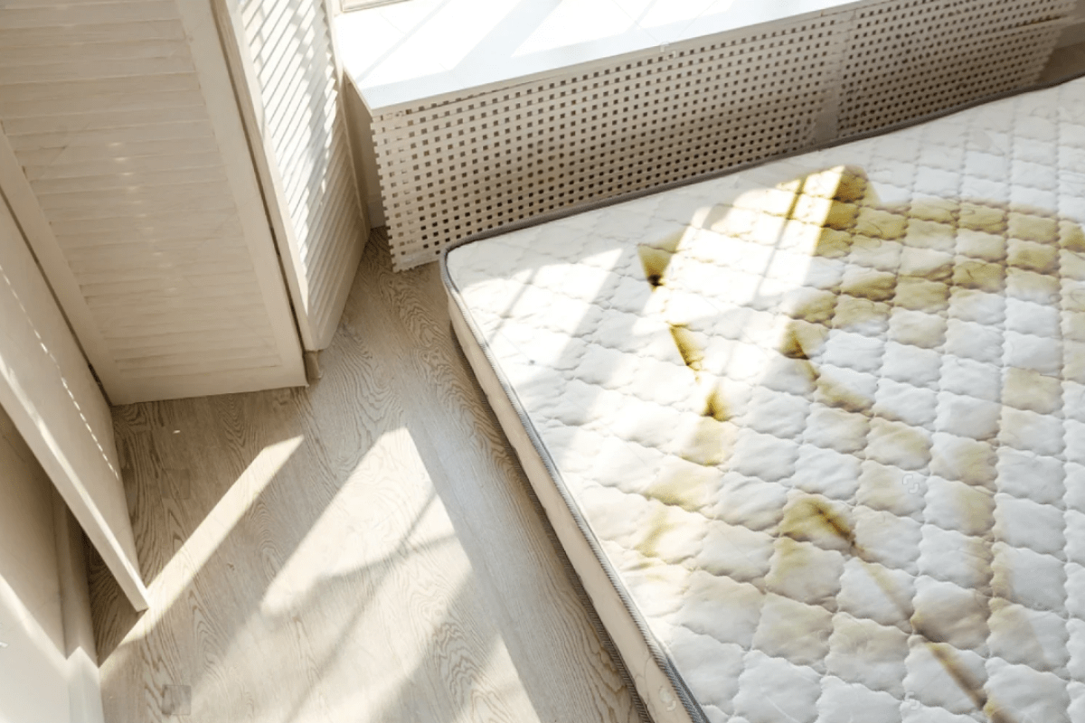spills on memory mattress spills on memory mattress