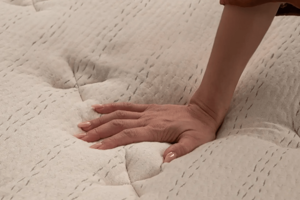 Leesa Natural Hybrid Mattress
