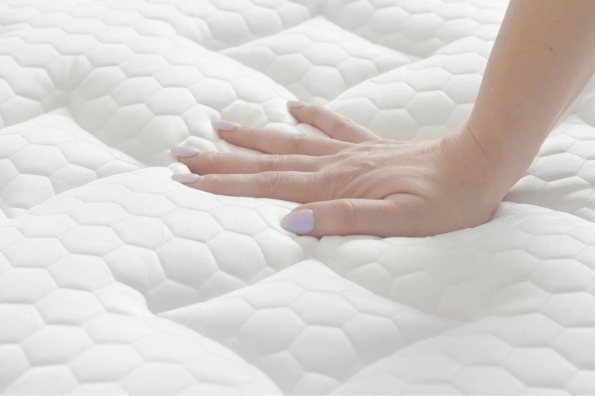 Sleeping Duck Mach II Mattress - Comfort Features