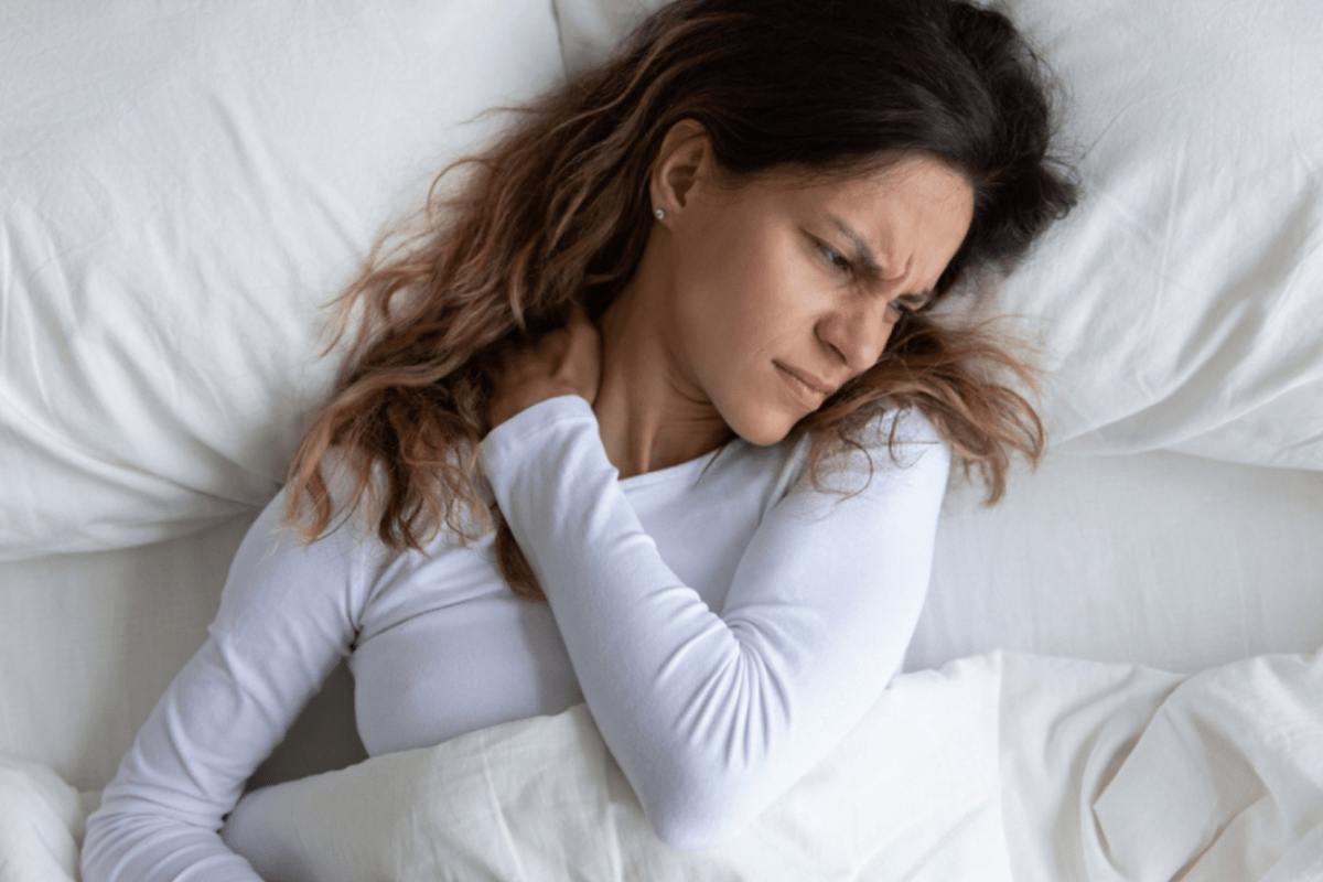 sleeping with back pain