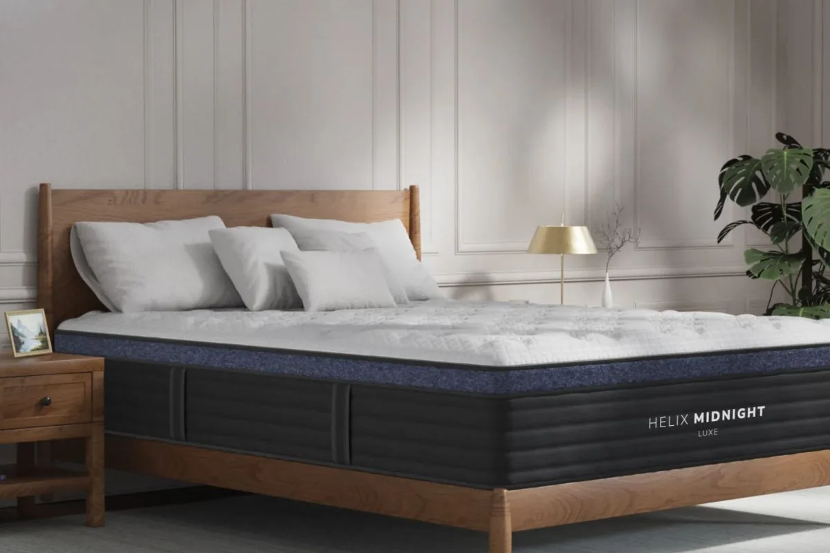 Helix Midnight Luxe mattress showcasing its premium design, quilted top, and hybrid construction