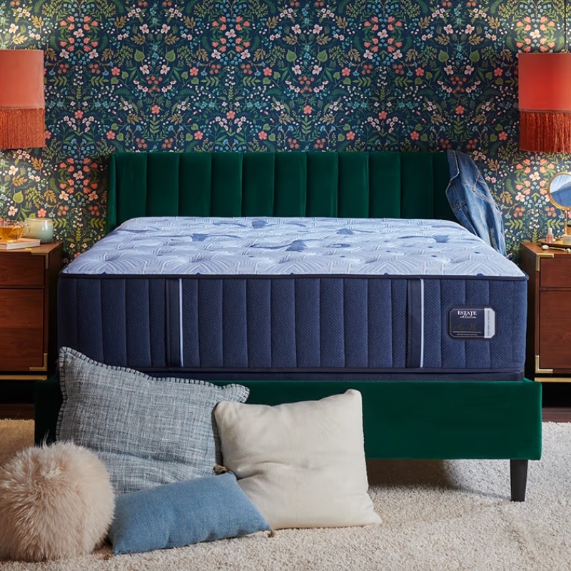 best-firm-mattresses-landing-page-4 Stearns & Foster Estate
