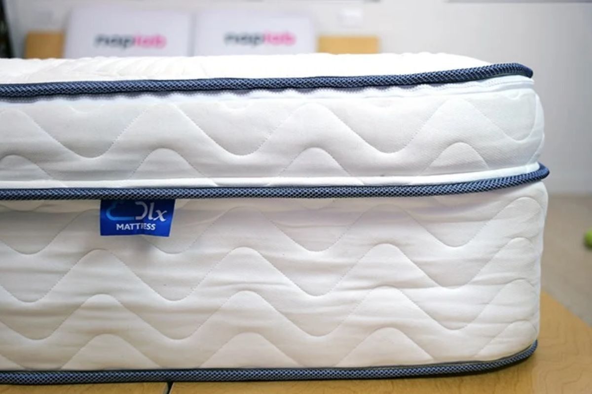 Cooling Features - DLX Premier Hybrid Mattress