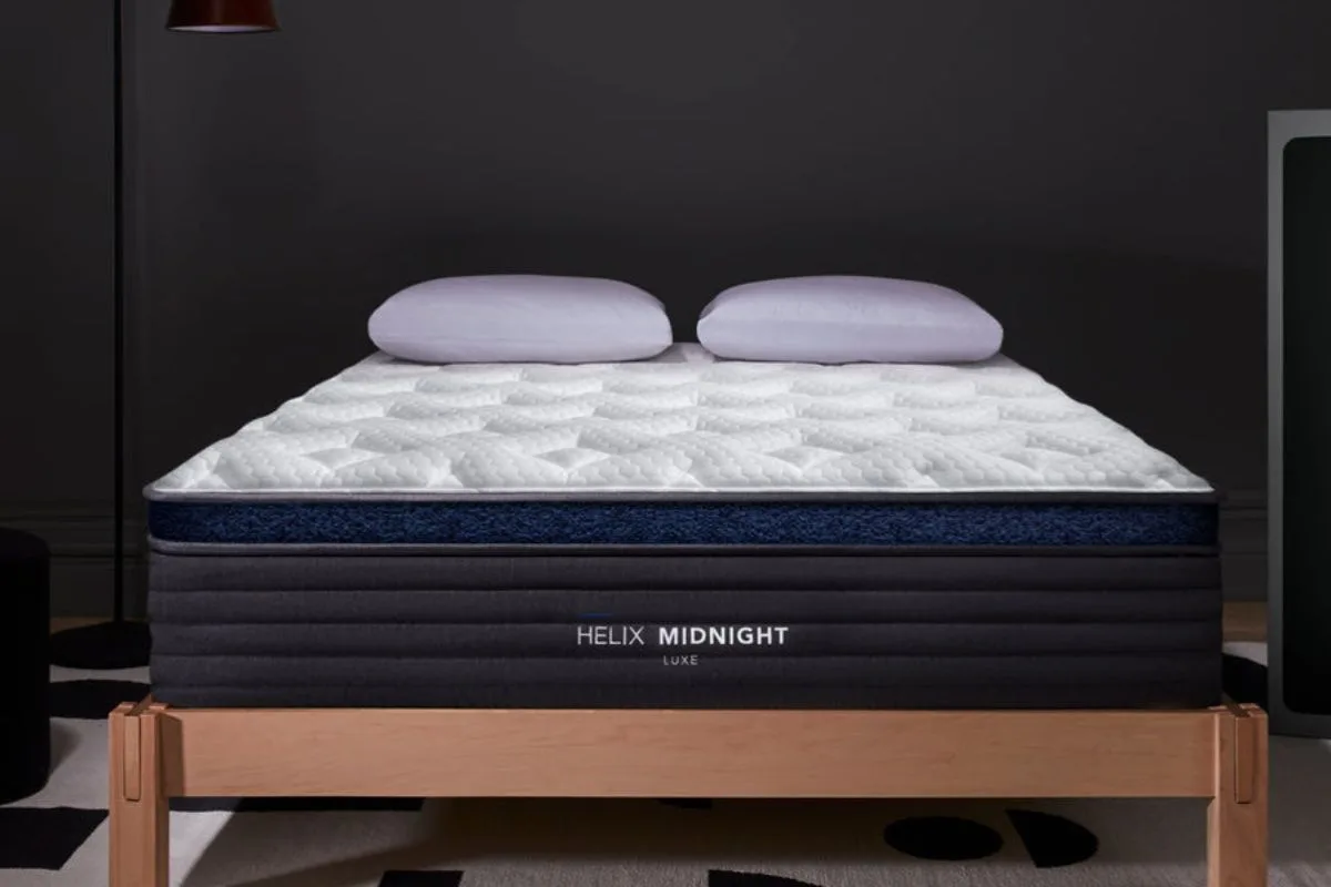 Helix Midnight Luxe layered construction with foam and coil support system diagram