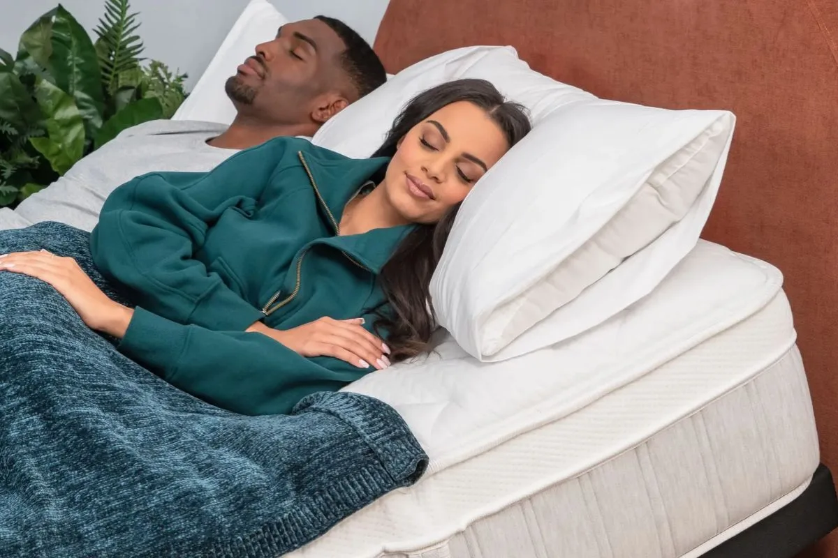 Leesa Sapira Chill Hybrid Mattress - Couples Suitability