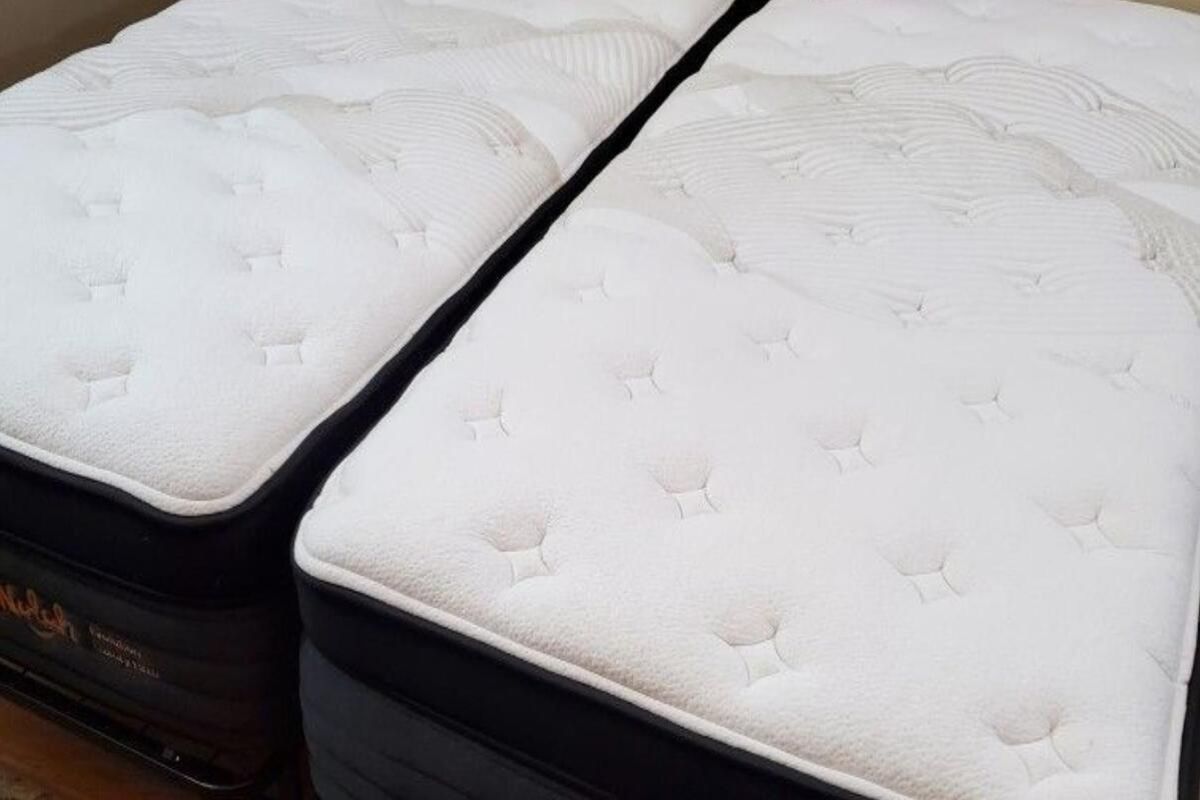 Nolah Evolution 15” Mattress - Couples Suitability